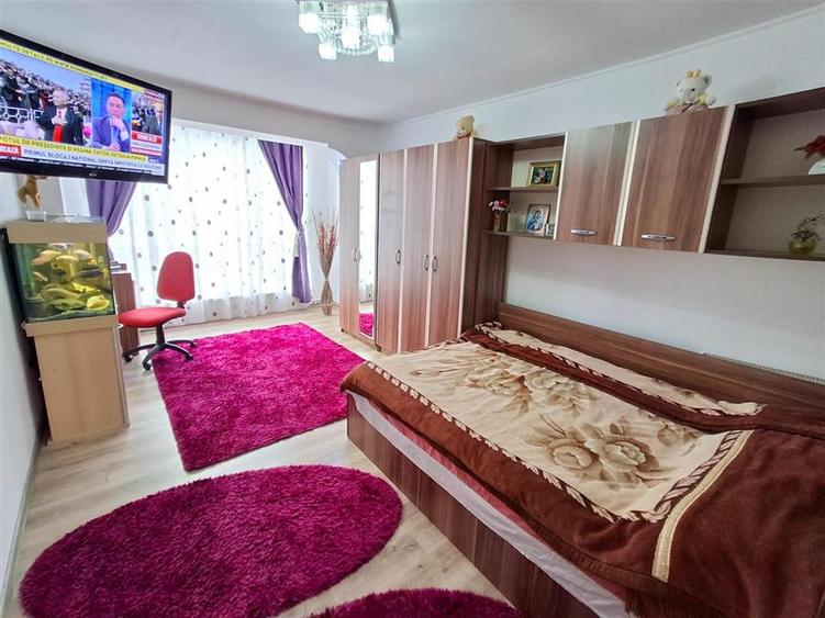 Apartament cu o camera 50mp gradina parcare zona Terezian