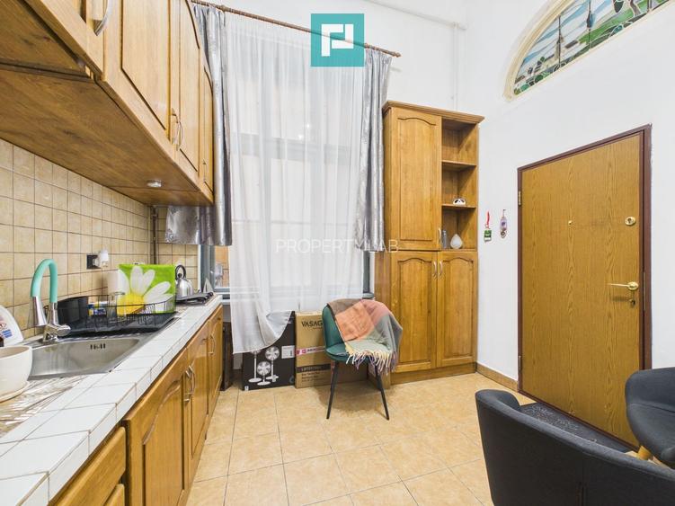 Apartament emblematic in Palatul Cenad, Arad - 11
