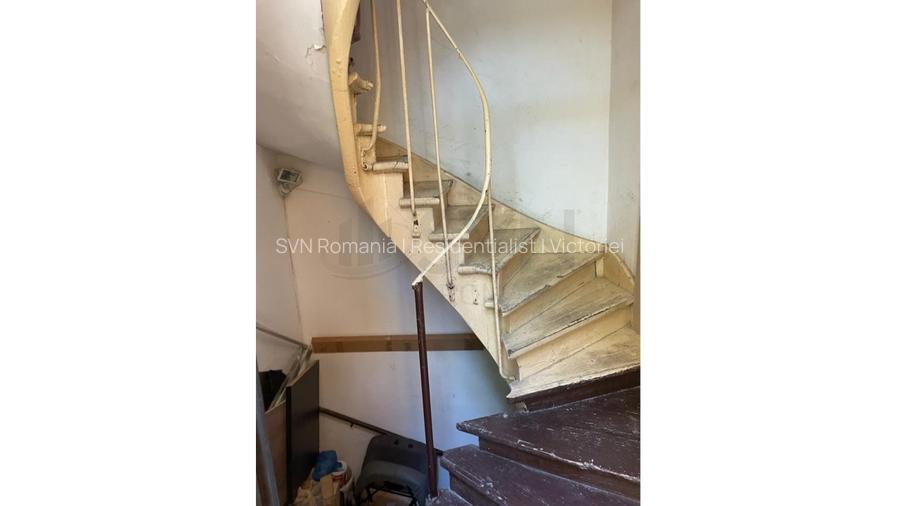 REA1018438 Apartament 4 Camere de Vanzare Principate Unite Sector 4 - 2