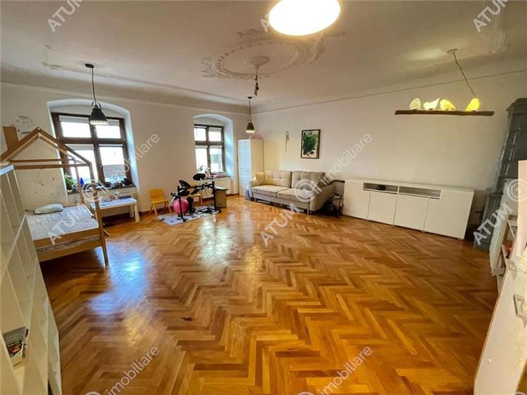 Apartament cu 2 camere decomandate la casa in zona ultracentrala Sibiu