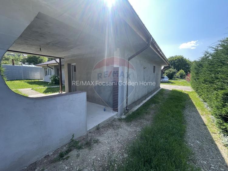Casă de vanzare sat Rosioara - 23