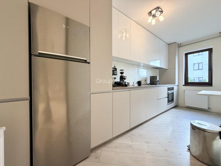 Apartament - SPATIU BIROU, 3 camere, 91 mp, terasa, Buna Ziua, parcare