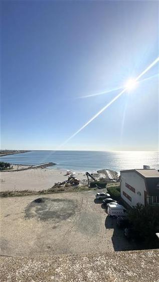 Pensiune Foarte Spatioasa cu Vedere Frontala la Mare, langa Pescaria lui Matei