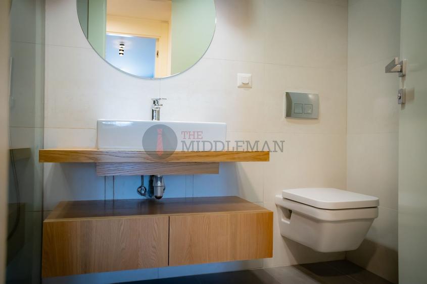 Apartament cu 2 camere mobilat in 102 The Address- loc de parcare inclus