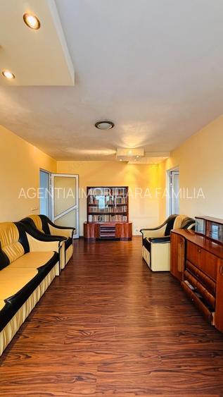 De vanzare Apartament 3 camere Tiglina 3, Galati, 75mp, et.4/4 - 8