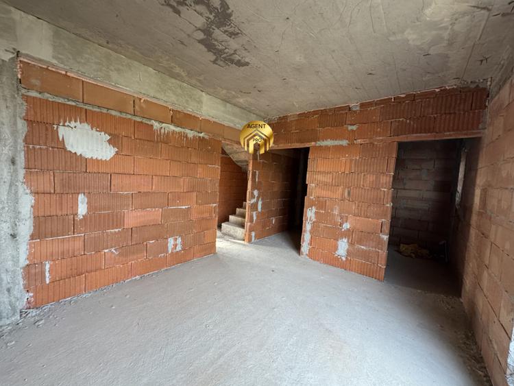 Vila 4 camere + Mansarda Mare - Otopeni Odaile - toate utilitatile!