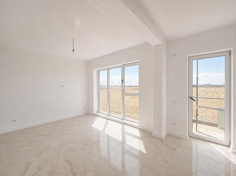 Bloc nou. Apartament cu 3 camere spations. 2 Bai. Etaj 1