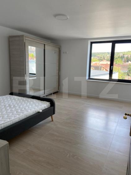 Apartament 3 camere, 100 mp, zona Central