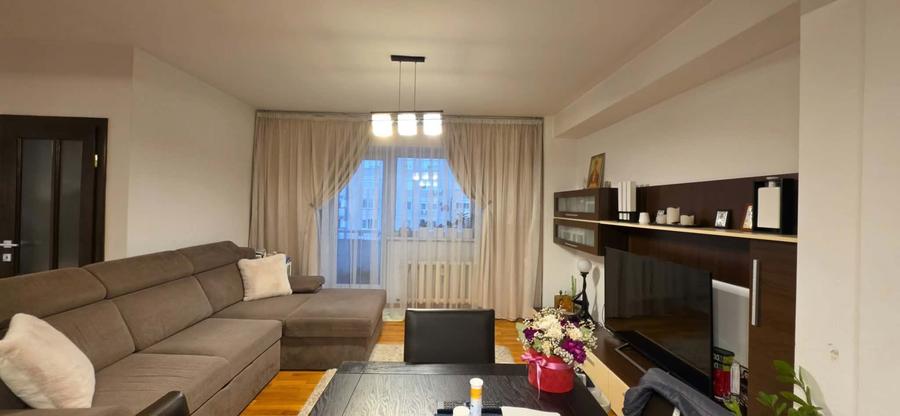 Apartament cu 3 camere de vânzare – Nufărul-AP1554