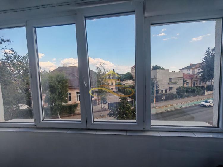 Apartament 3 camere de închiriat – zona RMB