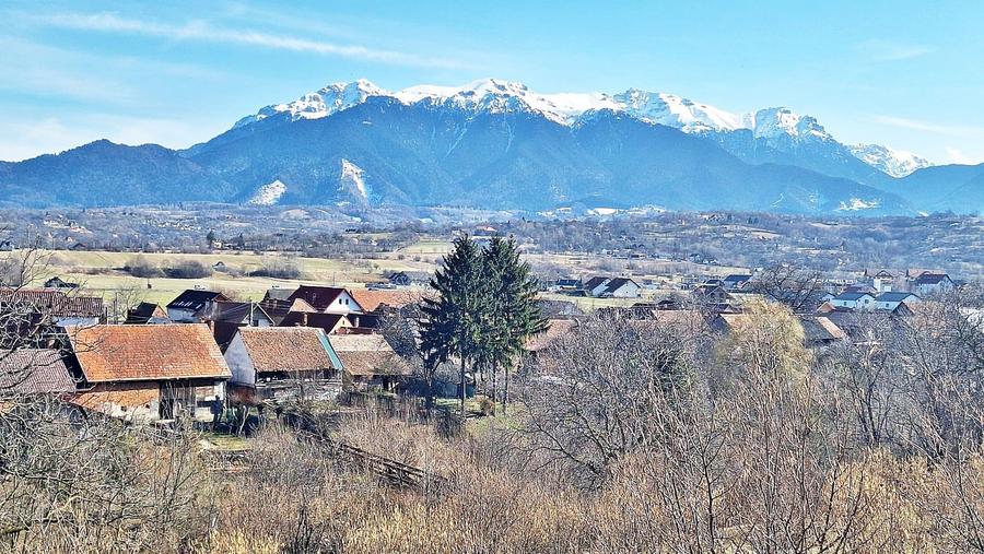 Comision 0%! Teren superb de 17000mp la 5 min de Castelul Bran, 13 eur