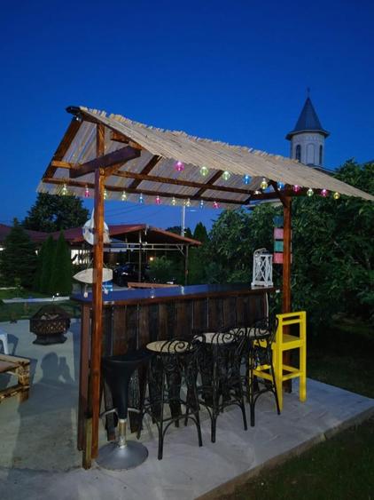 Proprietate unicat: Casă, teren, spatiu evenimente, foisor & livada de smochini