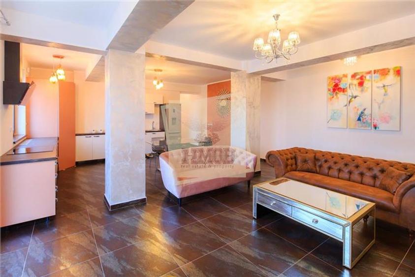 Penthouse de LUX cu 4 camere 320 mp terase 2 bai 2 parcari in Strand