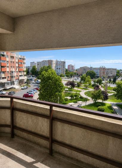 🏡 Apartament 2 camere de vânzare – Năvodari, zona Centrală (Blocul cu băncile)