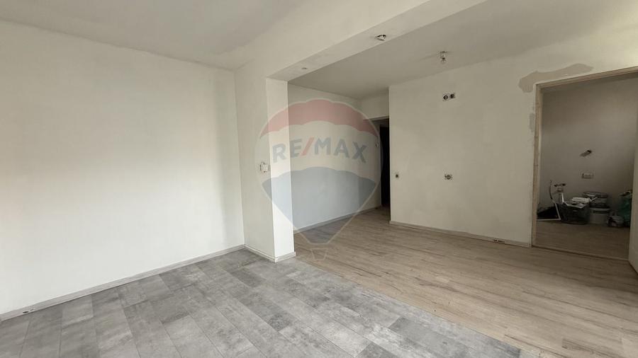 Apartament 2 camere luminos cu vedere spre Cetate, ISR, 0% Comision