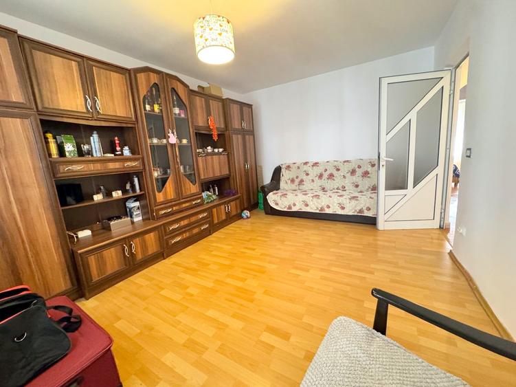 Apart 3 camere Decomandat – Cartier Rezidențial Bistrița Lac | Etaj 3/4 |Mobilat