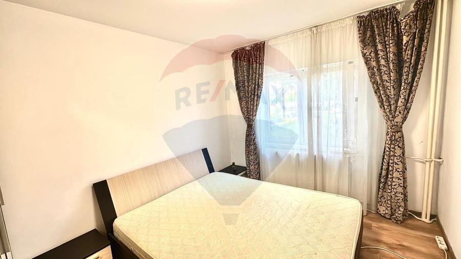Apartament 3 camere de închiriat în zona Dragoș Vodă