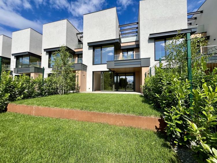 Vila noua finalizata, S+P+2, 6 camere,331mp, Pipera, parcare subterana 2 masini