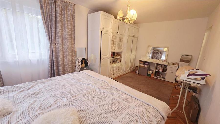 APARTAMENT 4 CAMERE 82 MP CALEA FLORESTI MANASTUR