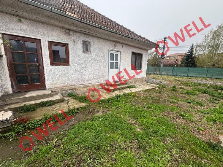 De închiriat apartament într-o casă în Târgu Secuiesc, pe strada Kossuth Lajos!