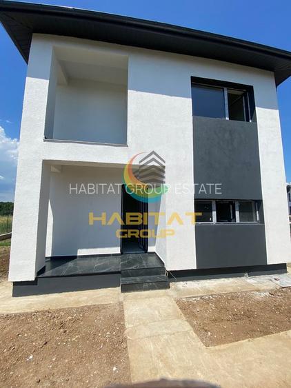 Casa 4 camere, Strada asfaltata, Teren 250 mp, Comision 0% - 10