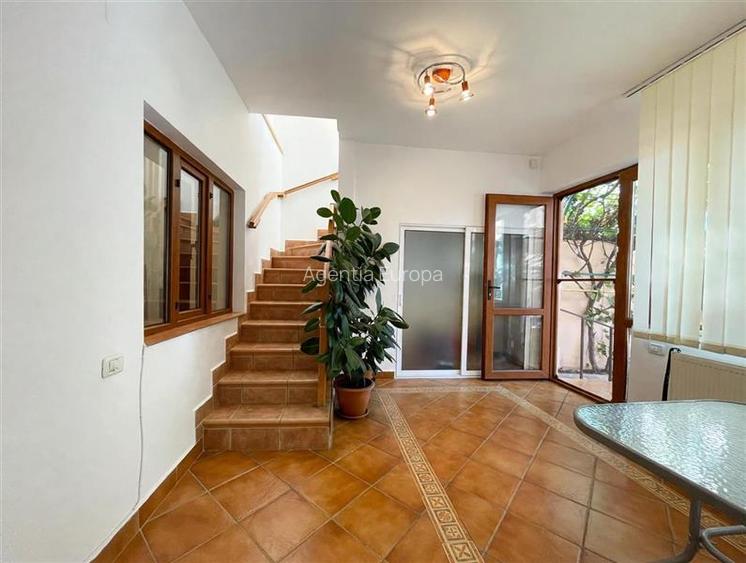 Casa de vanzare P+M zona centrala Tulcea - 5