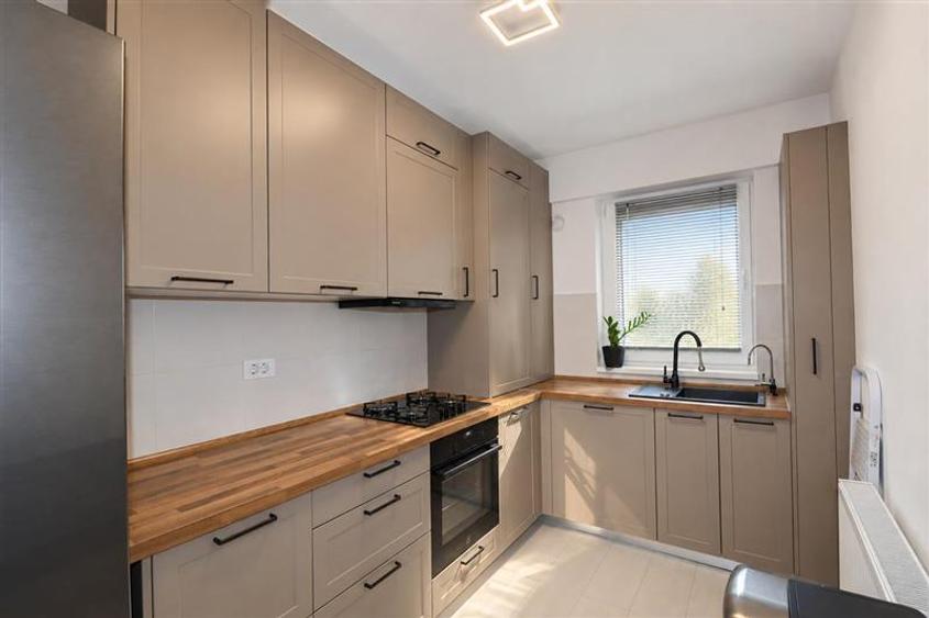 Apartament nou, 3 camere, echipat, balcon, etaj2, parcare subterana, Soho Reside