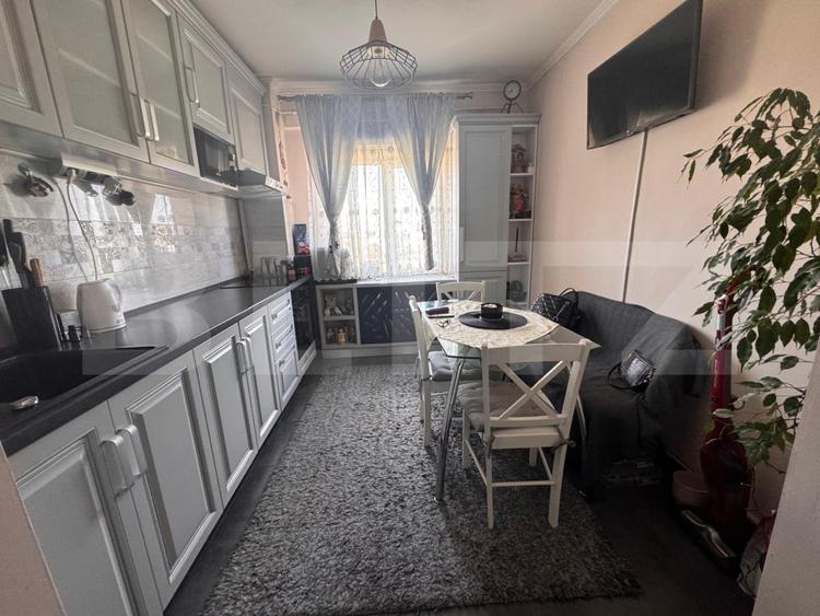 Apartament 3 camere, 72 mp, zona Mircea cel Bătrân