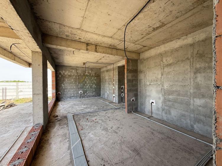Eleganță și natură: vilă urbană exclusivistă în Tunari