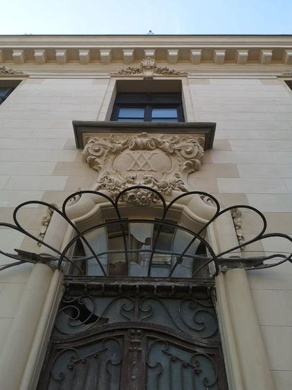 O BIJUTERIE ARHITECTURALA IN CENTRUL BUCURESTIULUI