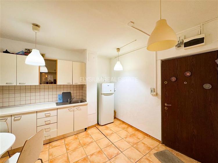Apartament de vanzare 3 camere Tineretului - 10