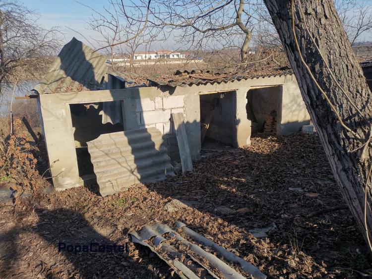 Moara Vlasiei teren 1333 mp deschidere 16 m la lac, utilitati, acces rapid A3