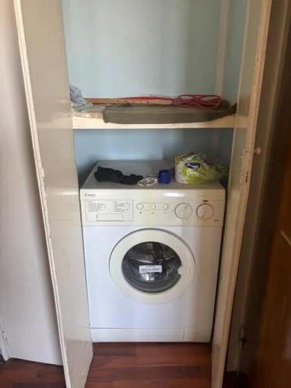 Apartament - 3 camere - semidecomandat -Constantin Brancoveanu
