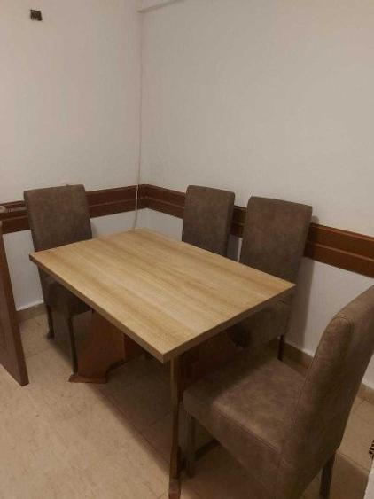 Apartament cu 3 camere de închiriat, zona Dacia