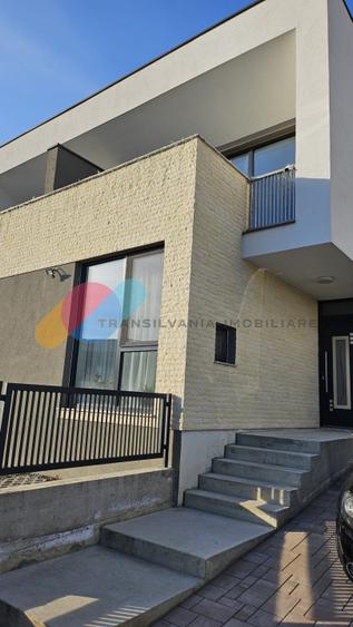 Duplex 113mp, gradina, finisat, Voronet