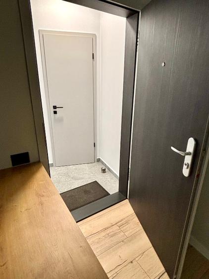 Proprietar, inchiriez ap 3 camere, apartament in vila, Piata Romana – Bd. Lascar