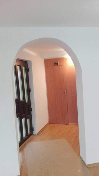 Casa individuala, teren 800 mp, comuna Mociu
