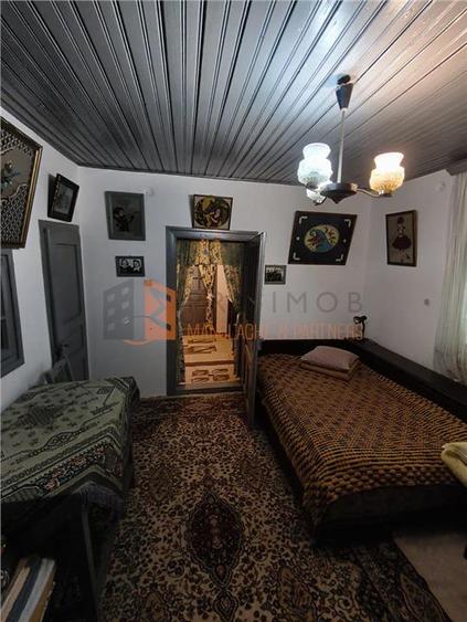 Casa tip parter cu teren generos zona Clondiru