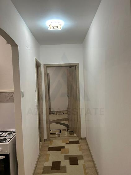Apartament 2 camere 40 mp utili etajul 1 Zona Cedonia