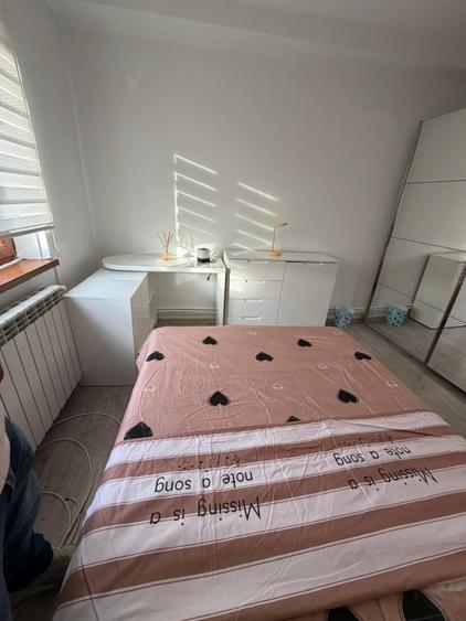 Inchiriez apartament 3 camere Crangasi