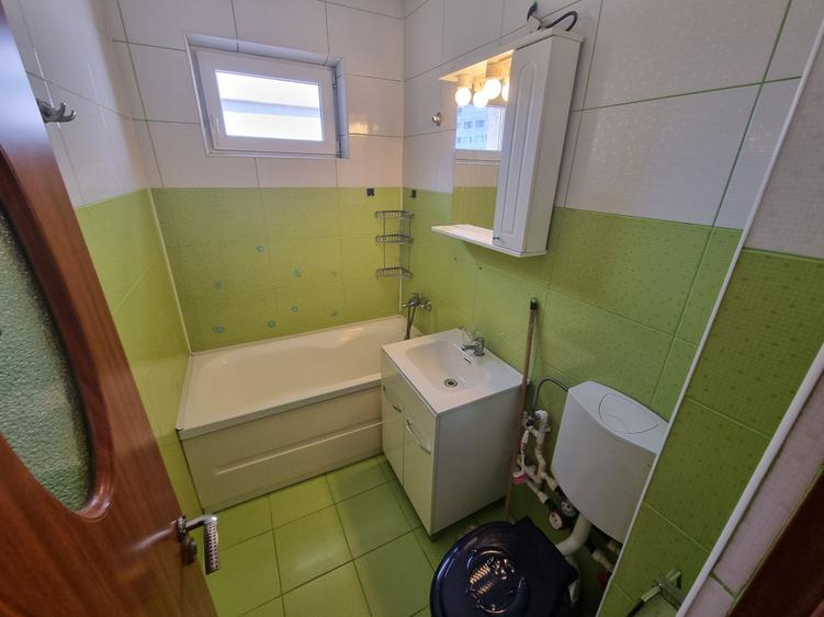 Apartament 2 camere zona Abator