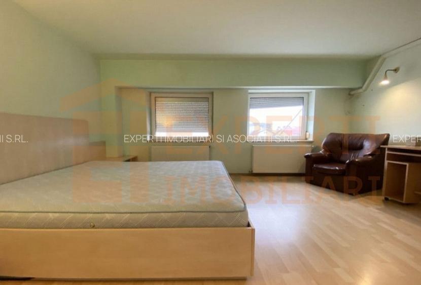 Apartament situat in zona DACIA - 10