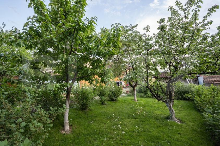 Casă P+1 cu garaj și grădină | La câteva minute de centrul Săcele