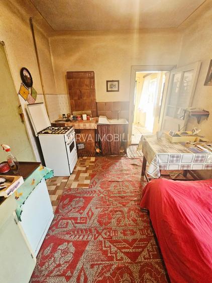 Casă cu teren generos de 1.297 mp, zona Rudului – Ploiești - 23