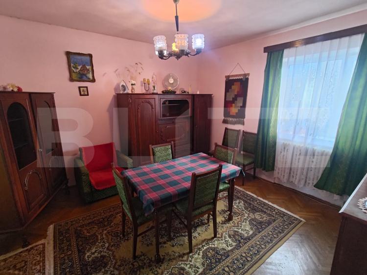 Oportunitate ! Casă renovabilă, 176 mp, teren de 530 mp, zona Andrei Mureșanu!