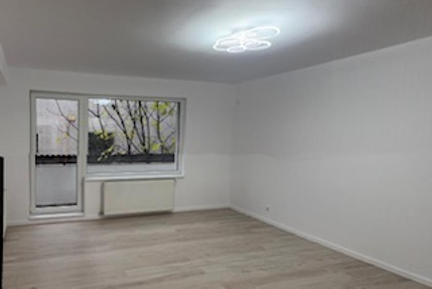 Garsoniera mare in bloc cu apartamente in Drumul Taberei