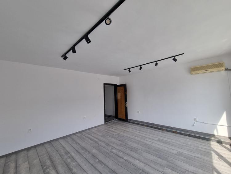 Zona Centrală- spațiu comercial/birou- 70 mp utili- totul nou