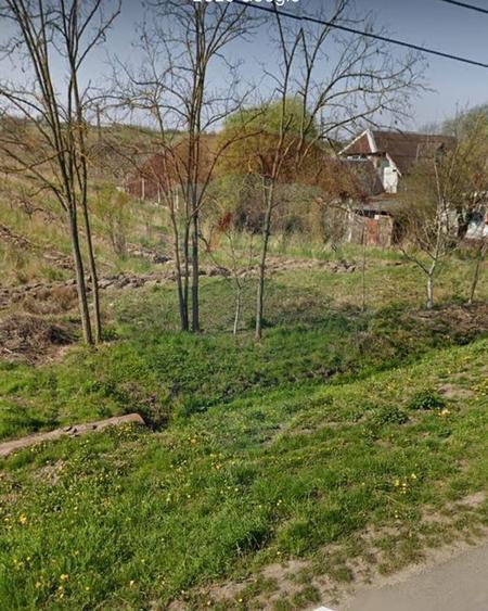 Teren 2.341 mp Uileacu de Munte front 26 ml la drum asfaltat