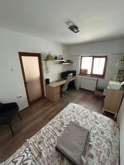 Casă renovată în Smârdan Galati – teren 1.500 mp, 3 dormitoare & fotovoltaice