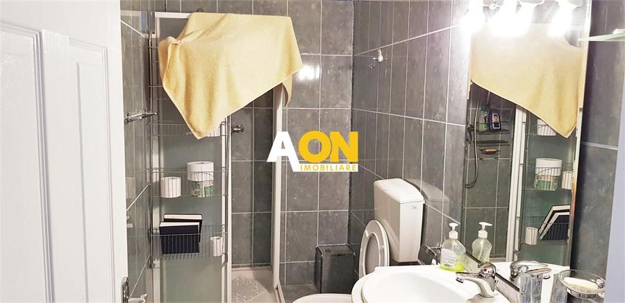 Casa  5 camere  2 garaje  780 mp teren Zona Schit